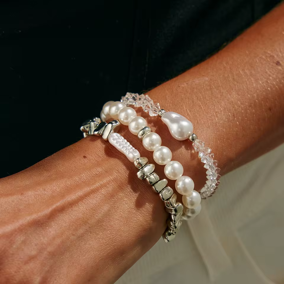 Charm Bracelets for Women with Adjustable link and Secure Clasp in B072-green
