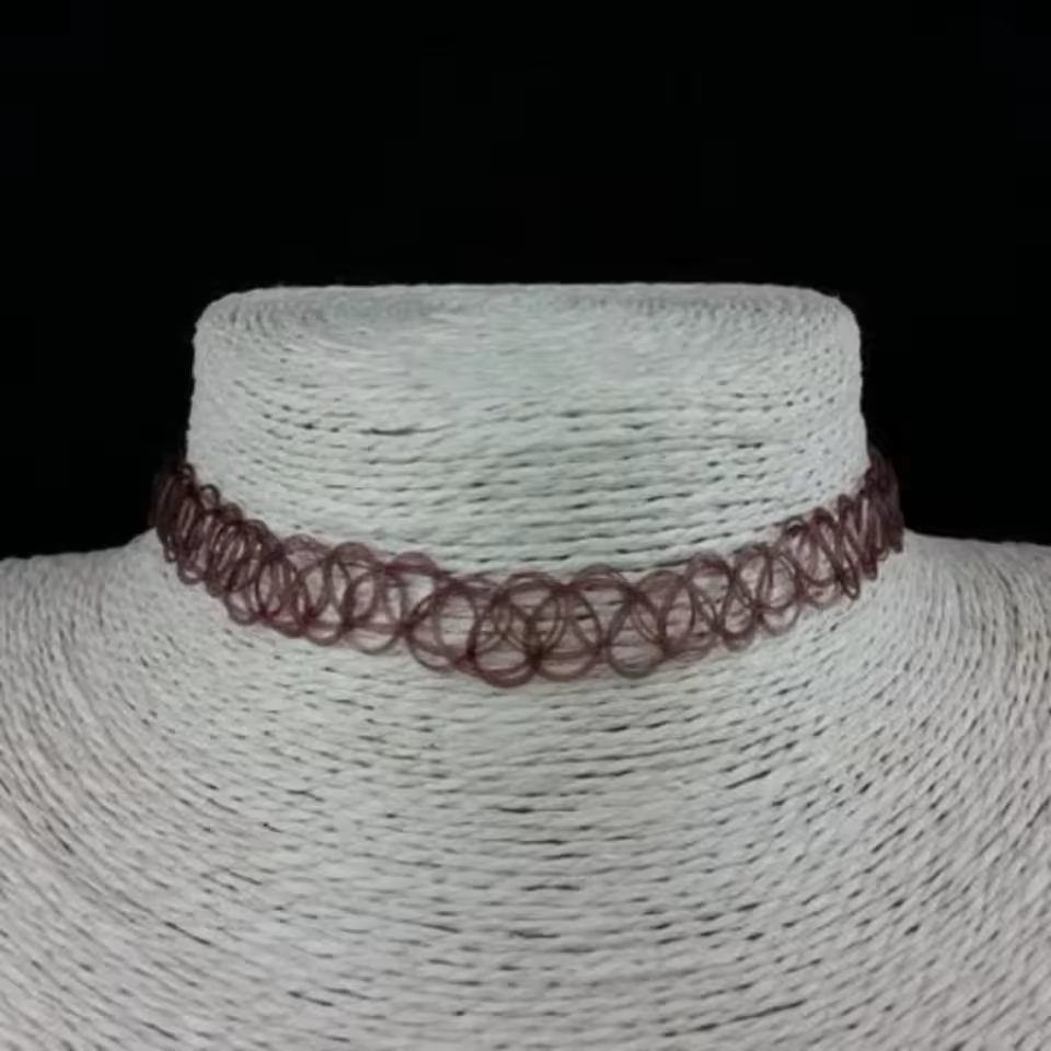 Choker Necklace for Women - Classic Adjustable High-Neck Layering Necklace in 03