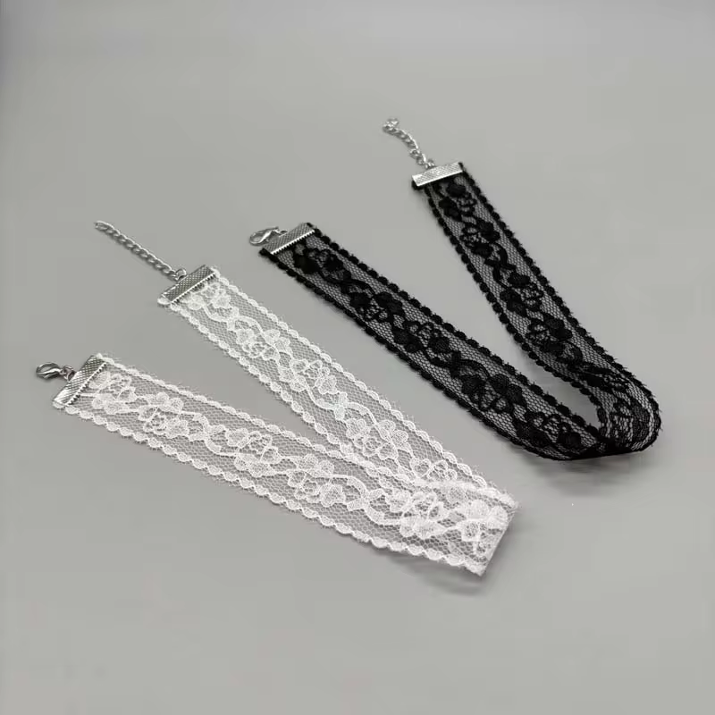 Classic Minimalist Lace Necklace for Women - Delicate Everyday Jewellery in 01, view 3