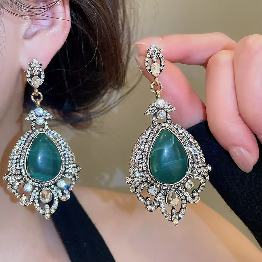 Classic Stud Earrings for Women - Daily Wear Accessories in earrings, view 6