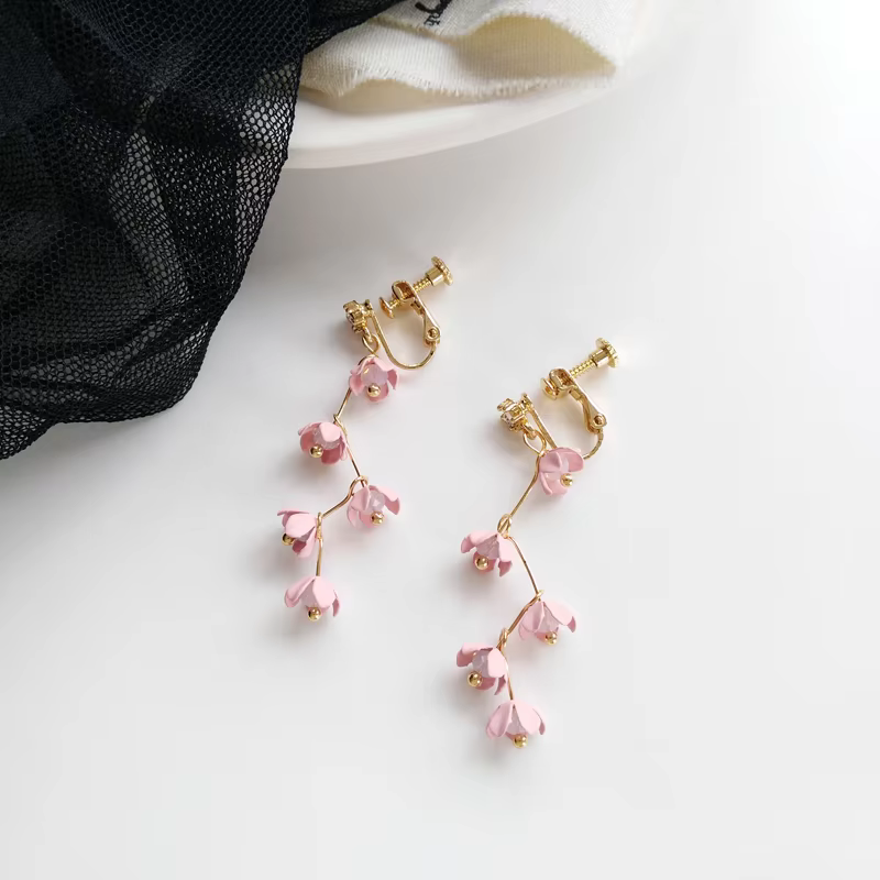 Ear Clips Flower Peach Heart Shaped Earrings , Comfortable and Secure Daily Wear in 15 clip on earrings