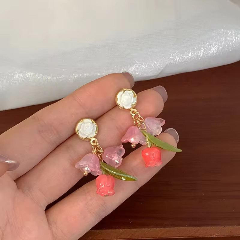 Ear Clips Flower Peach Heart Shaped Earrings , Comfortable and Secure Daily Wear in 05 clip on earrings