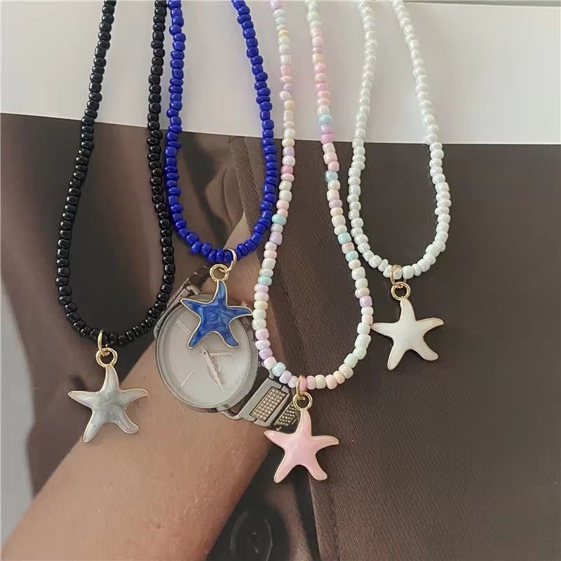 Freshwater Cultured Pearl Necklace in Sterling Silver - Classic Star Pendant Design in D