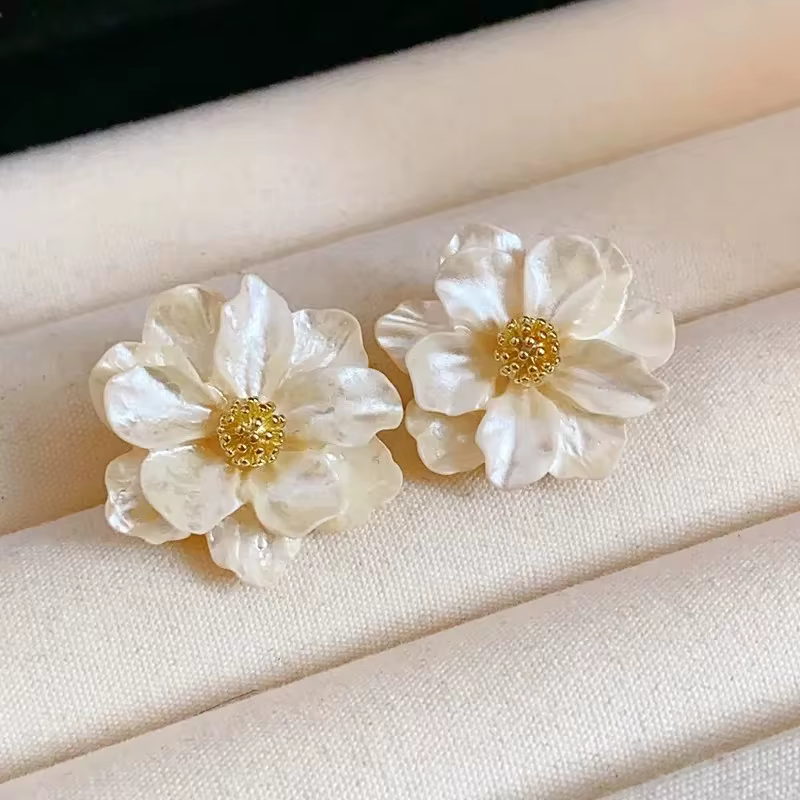 Minimalist Threader Earrings in Gold Finish - Adjustable Pull-Through Dangle Jewellery, view 17